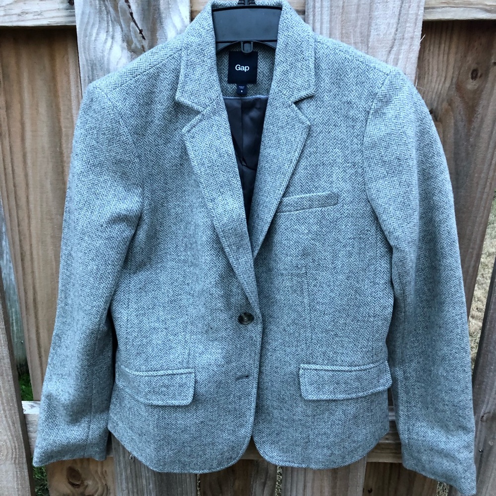 Gray tweed blazer